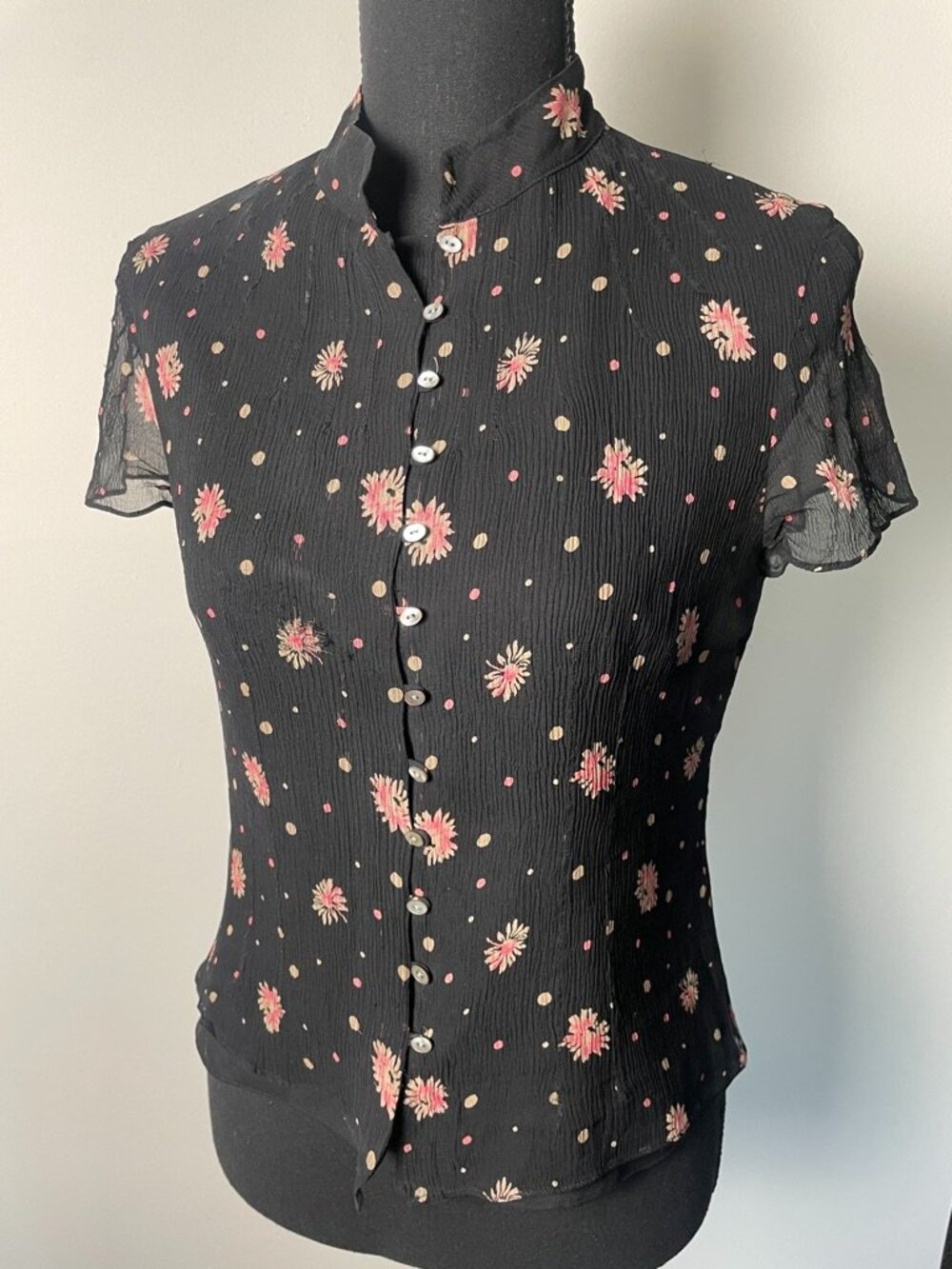 LAURA ASHLEY Vintage Japan 100% Silk Floral Fitted Blouse Size 9 (AS IS)